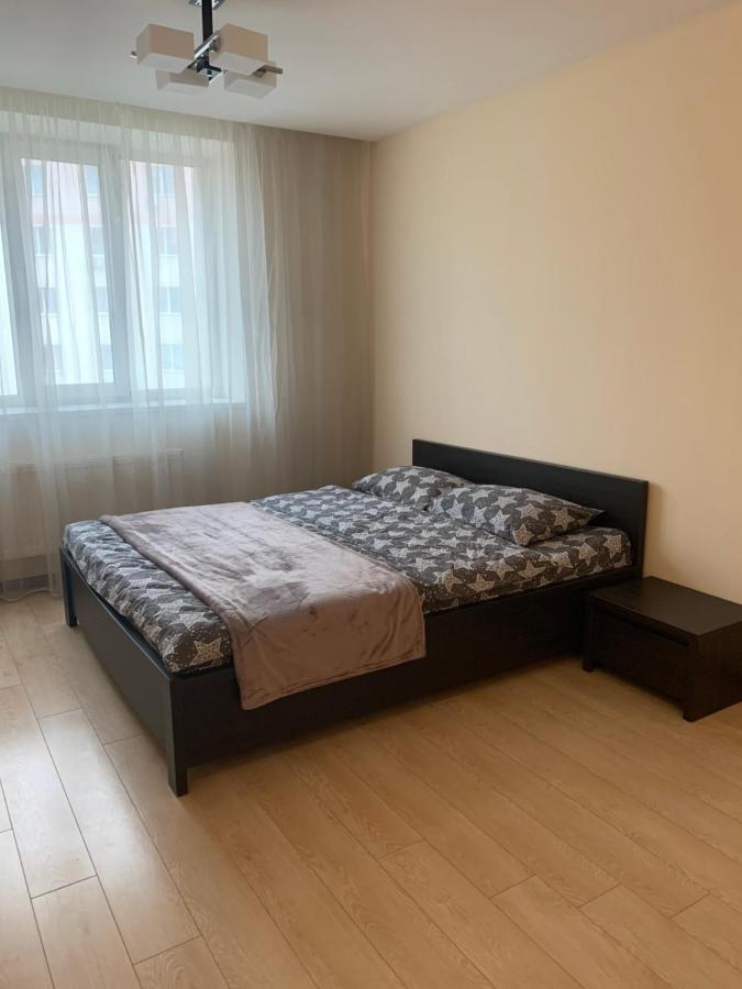 074 Апартаменты Жк Стожары Kyiv Exterior foto