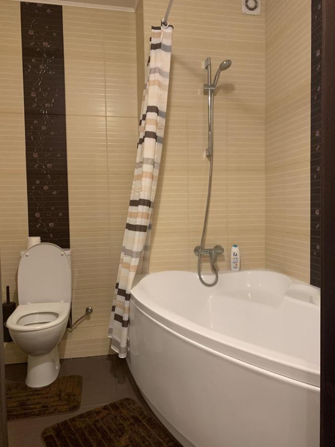 074 Апартаменты Жк Стожары Kyiv Exterior foto