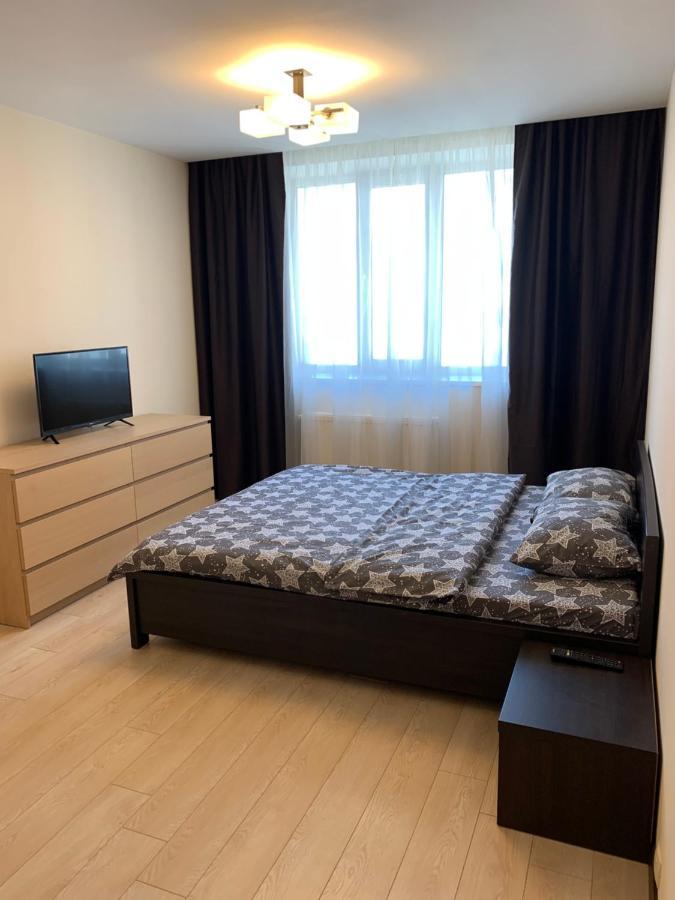 074 Апартаменты Жк Стожары Kyiv Exterior foto