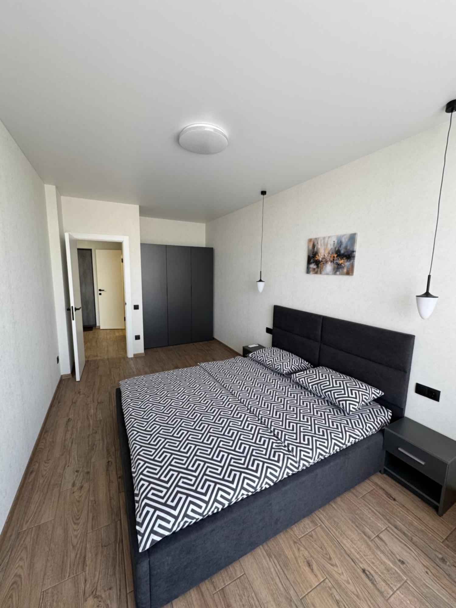 074 Апартаменты Жк Стожары Kyiv Exterior foto